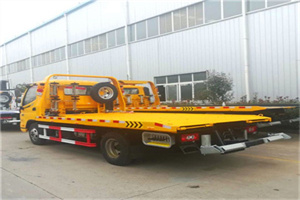 沙依巴克附近拖车救援搭电